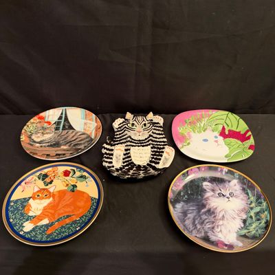 Cat Themed Collectibles, Figurines, Books & More (B1-RG)