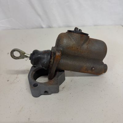 1961 Corvette Master Cylinder with Hardware Components (G-MG)