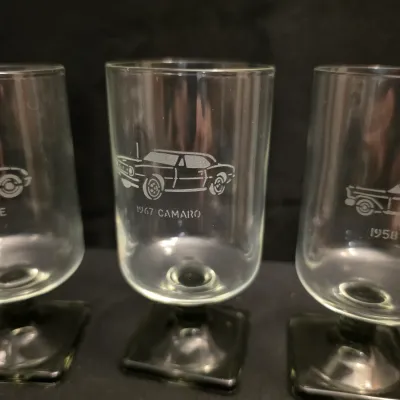 Chevrolet Corvette Memorabilia Collection (LR-JS)