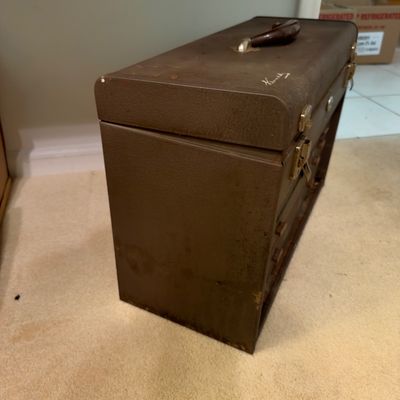 Kennedy Kits Metal Tool Chest (B1-RG)