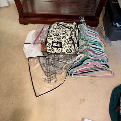 Laundry & Closet Organization (B1-RG)
