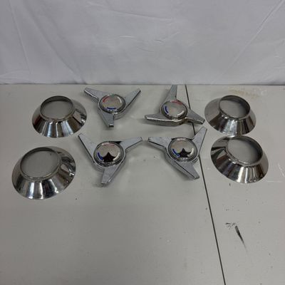 Chrome 3-Spoke Spinner Center Caps and Cones (G-MG)