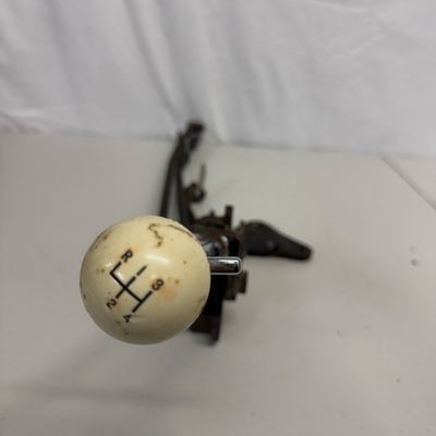 1961 Corvette 4-Speed Manual Shifter Assembly (G-MG)