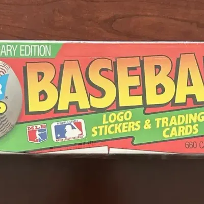 1990 Fleer Baseball Cards. Complete Set - Factory Sealed