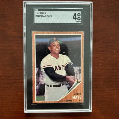 1962 Topps Baseball Card. Willie Mays - San Francisco Giants - SGC 4. Card #300