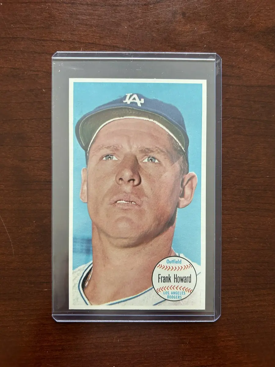 1964 Topps 'Giants' Baseball Card. Frank Howard - Los Angeles Dodgers. Card #24