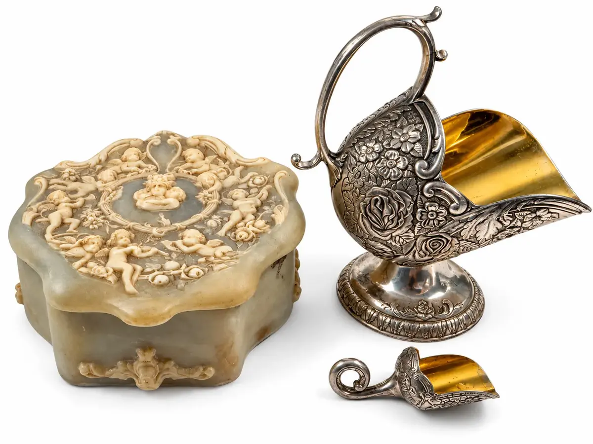 Vintage Ornate Floral Sugar Scuttle w/ Matching Scoop Gold Tone Interior