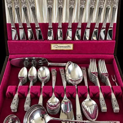 Community Silverplate Flatware Set 56 Pc Service for 12 w/ Serving Pieces & Case