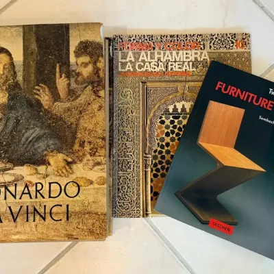 Leonardo da Vinci Art, Islamic Alhambra Architecture & 20th Century Furniture Design Books