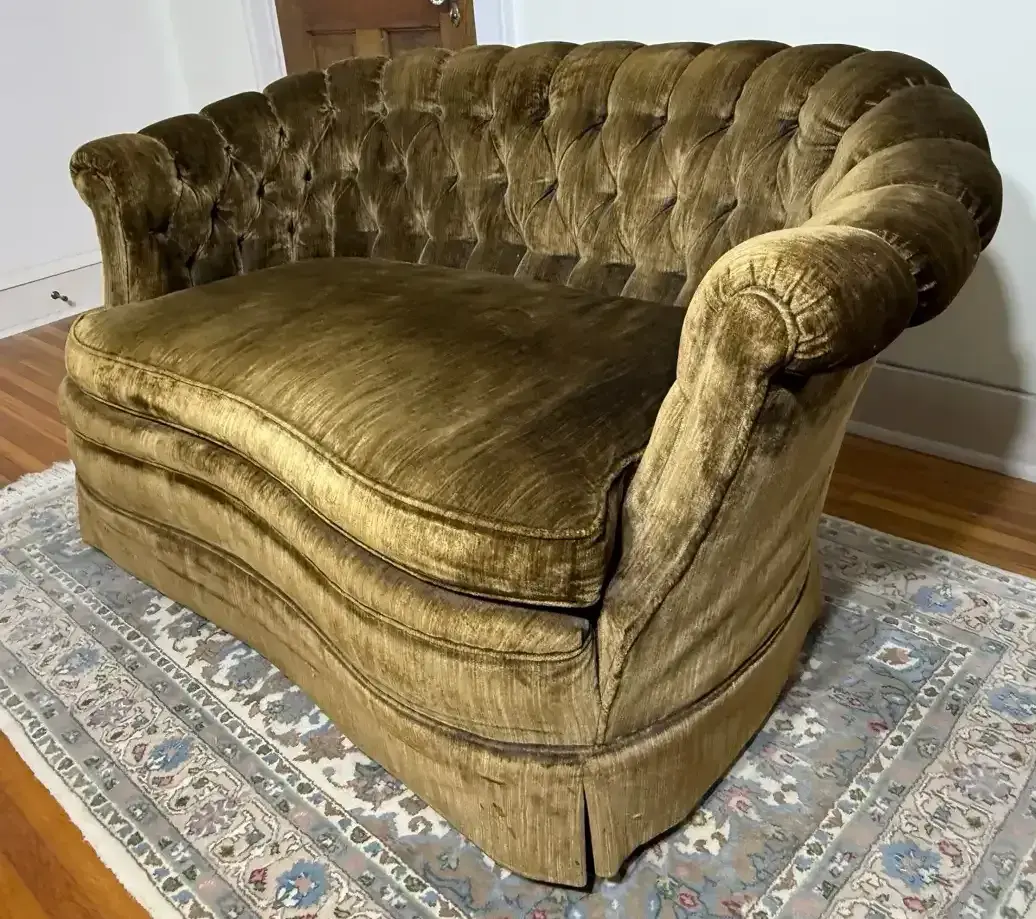 Dark Green Loveseat With Tufted Buttons
