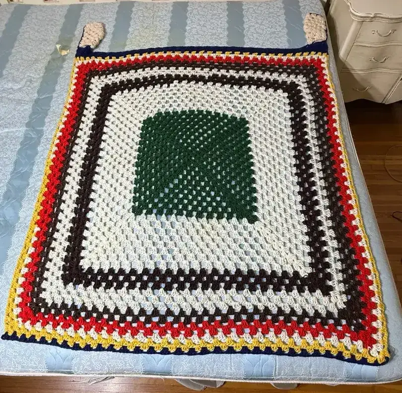 Handmade Knitted Colorful Blanket, B 