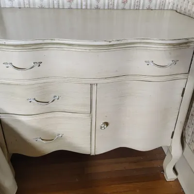 French Provincial Style Bowfront Dresser, B 