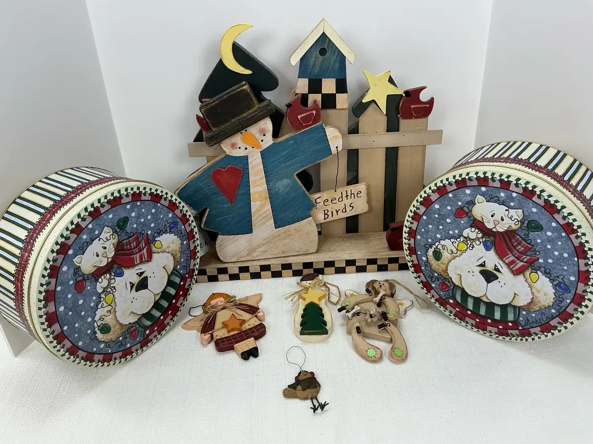 Mindy Cain Happy Holidays Dog and Cat Christmas Tins with Folk Art Wooden Feed the Birds Snowman Sce