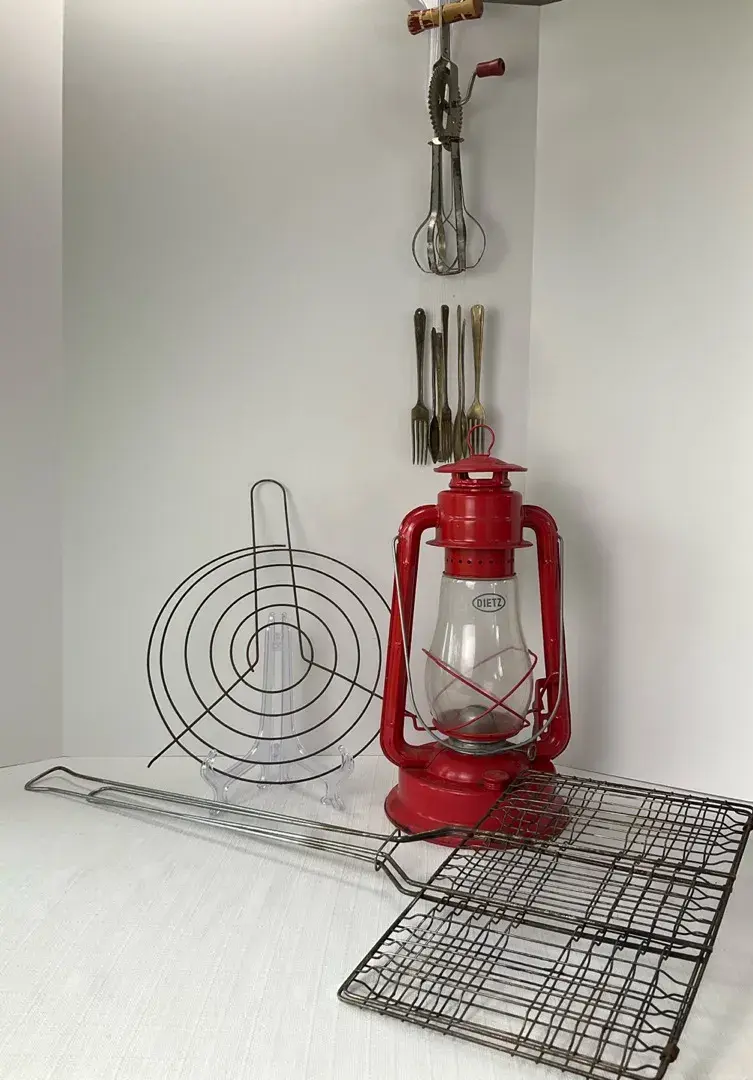 Dietz Red Barn Lantern