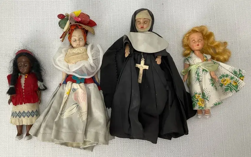 Vintage Sleepy-Eye Costume Doll Collection