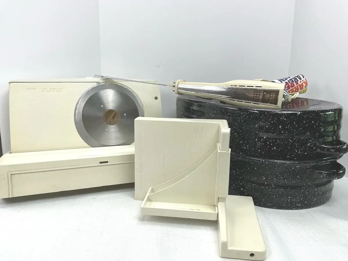 GE Carving Knife, Meat Slicer and Roaster
