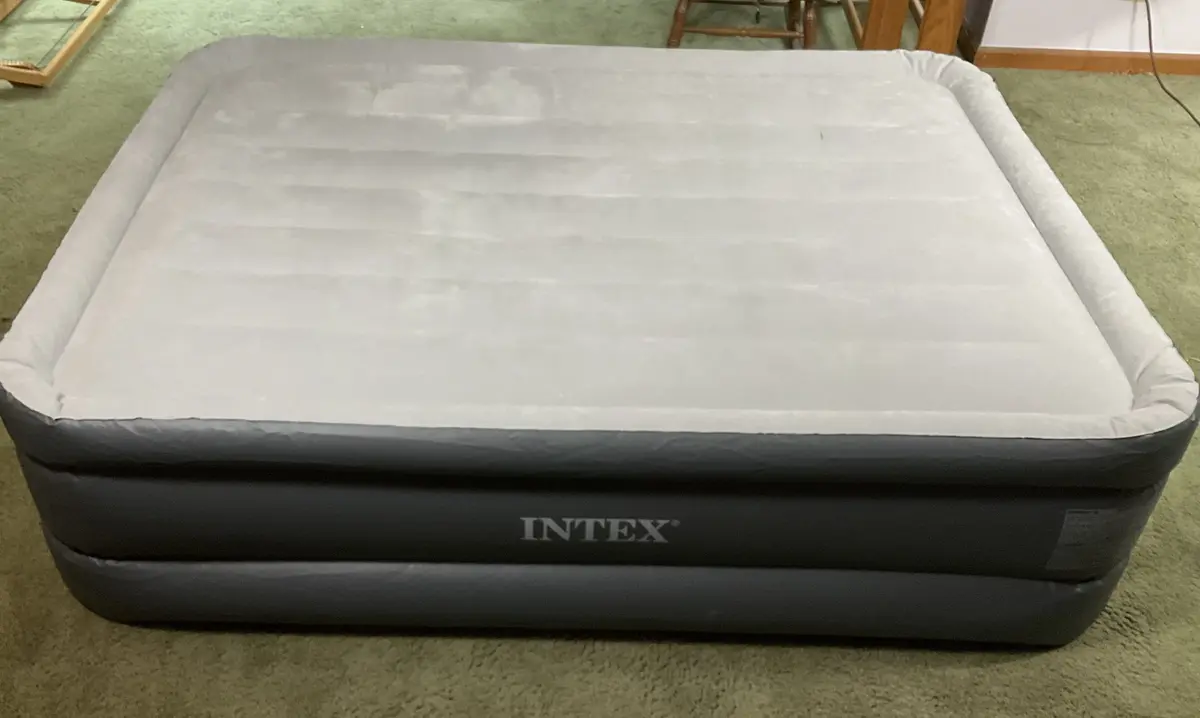 Full Size Tall Air Mattress with Built-In Electric Pump, Raised Inflatable Blow-Up Bed with Storage