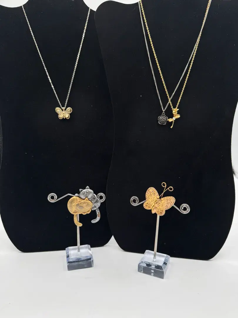 Butterfly, Rose & Cat Pendant Necklaces & Brooches, Filigree Butterfly Pin, Gold & Silver Tone￼