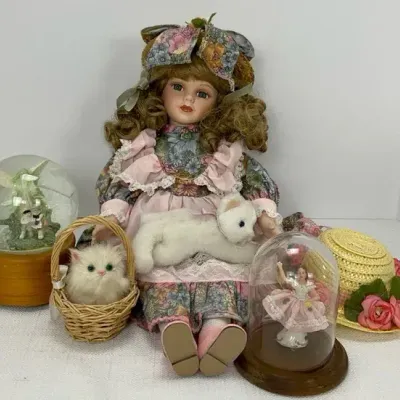 Doll, Dresden & Lefton