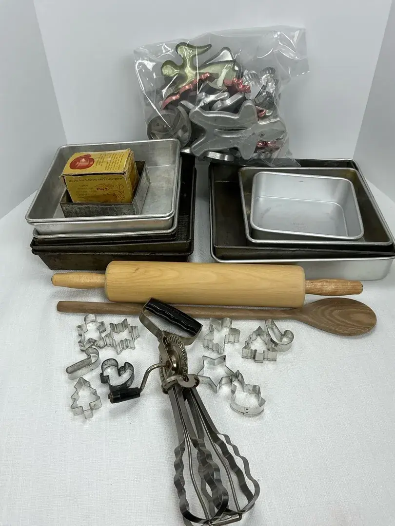 Arnold Mixer Kitchen Collection