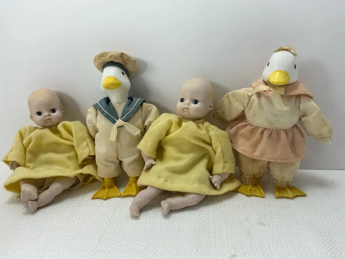 Bisque Baby Duck Dolls