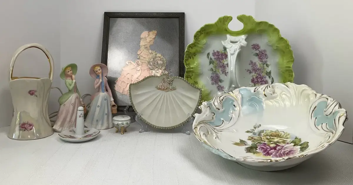 Victorian Porcelain Vanity Collection