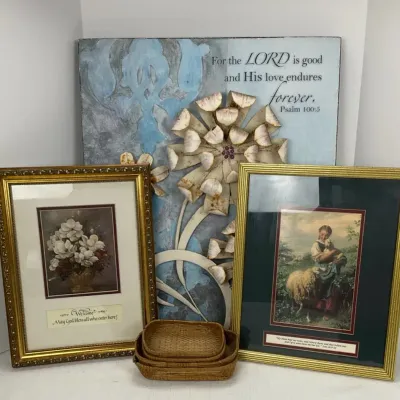 Inspirational Wall Art & Baskets
