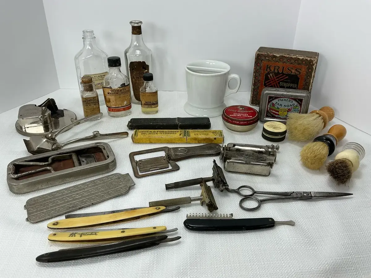 Kriss Kross Shaving Collection