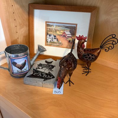 Sale Photo Thumbnail #123: Wattle broken on 1 chicken