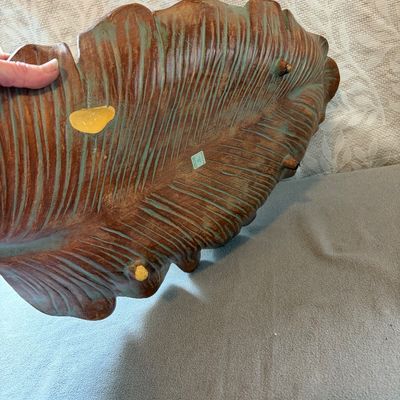 Sale Photo Thumbnail #234: Leg on leaf is broken and needs to be glued