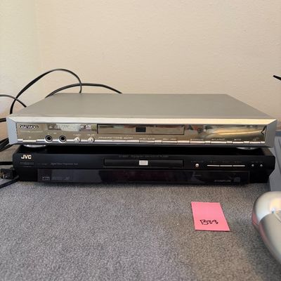 Sale Photo Thumbnail #167: Daewoo and JVC DVD players, rechargeable battery accessories