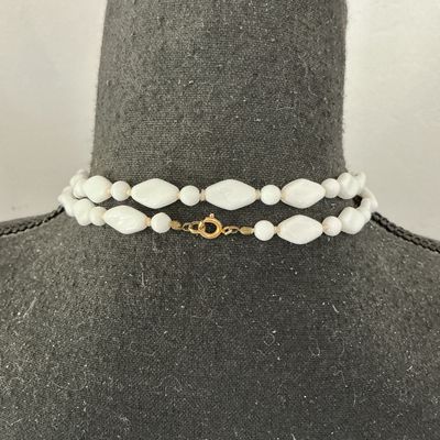 Vintage White Milk Glass Bead Necklace