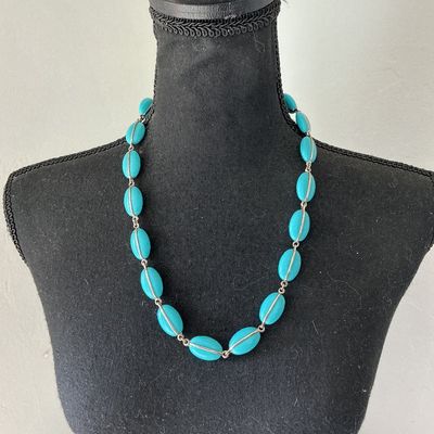 Vintage Turquoise Blue Oval Bead Necklace