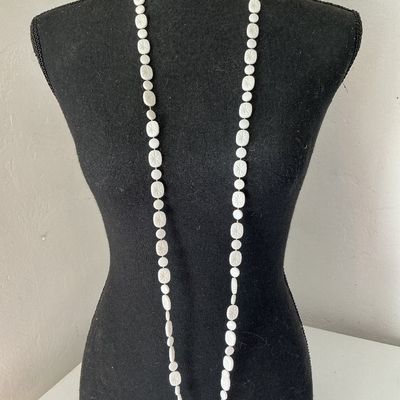 Vintage Carved White Bovine Bone Starburst Bead Necklace