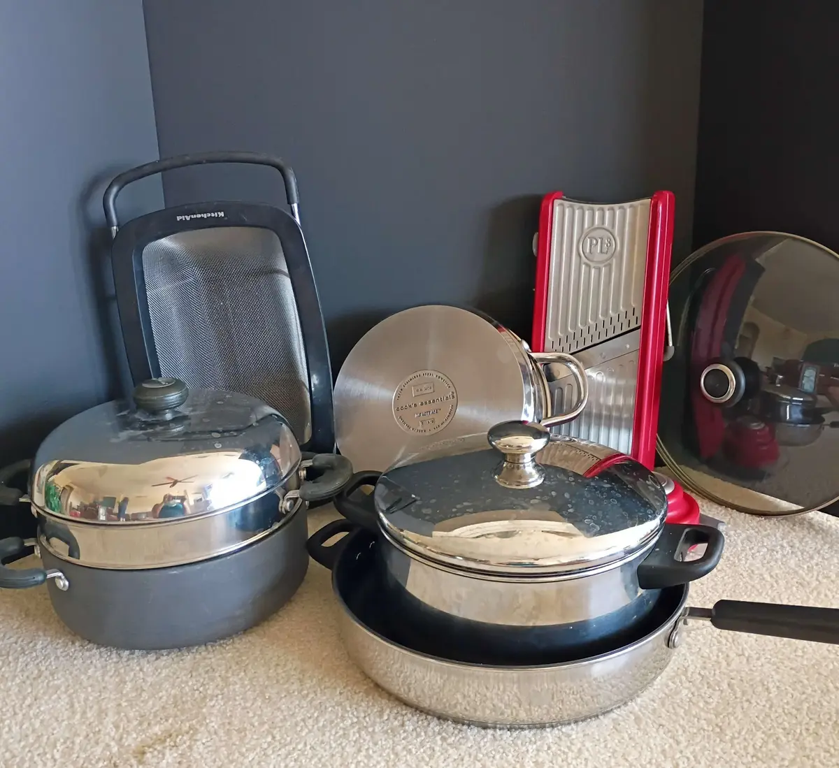 Circulon Double Boiler, Cooks Essentials Skillets & Pots, KitchenAid Collander and PL8 Mandolin 