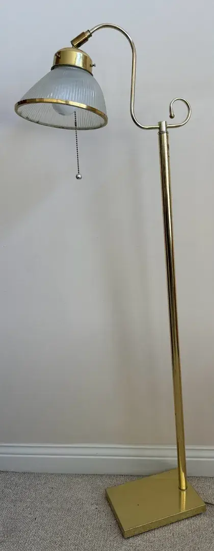Hollywood Regency Style Solid Brass Floor Lamp W/ Scalloped Glass Shade