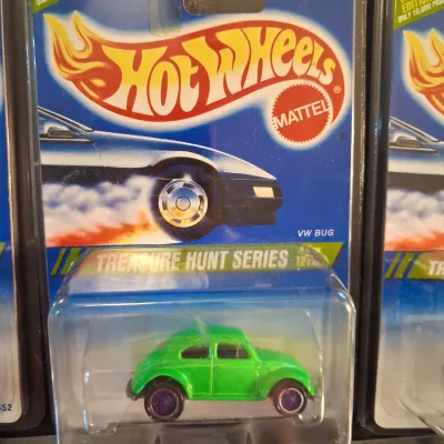 1994 HOT WHEELS TREASURE HUNT MINUS 1 CAR