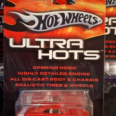 HOT WHEELS ULTRA HOTS