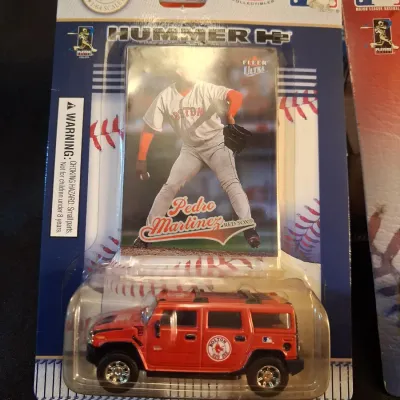 DIE-CAST COLLECTIBLE CARS