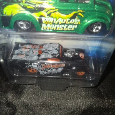 HOT WHEELS HALLOWEEN HIGHWAYS