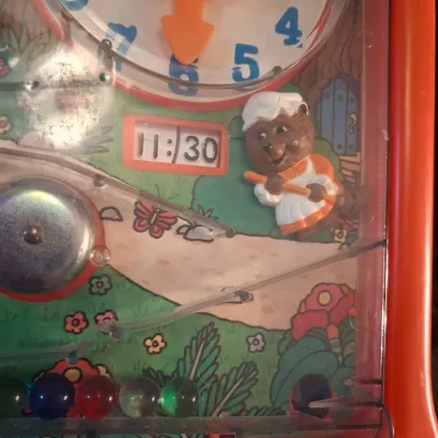 FUN O'CLOCK BY MATTEL - WORKS GREAT!