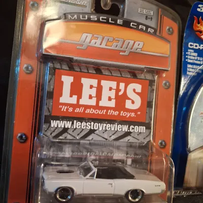 DIE-CAST COLLECTIBLE CARS