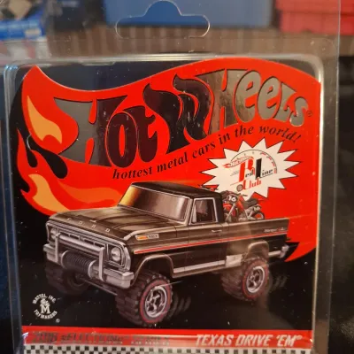 HOT WHEELS RLC "TEXAS DRIVE 'EM"