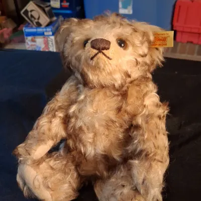 STEIFF JOINTED TEDDY BEAR