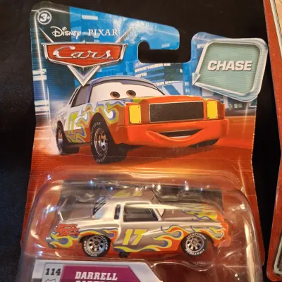 PIXAR THE WORLD OF CARS