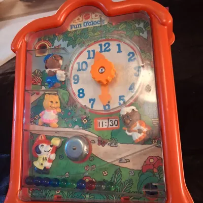 FUN O'CLOCK BY MATTEL - WORKS GREAT!