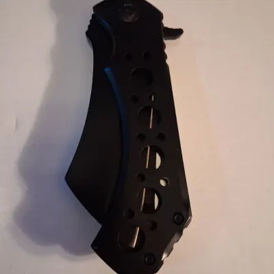 LARGE FOLDING KNIFE WITH NYLON CLIP ON SHEATH
