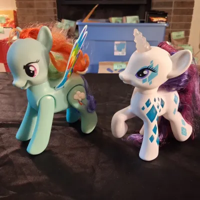 MY LITTLE PONY - APPROX 8"
