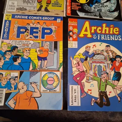 COMIC BOOKS