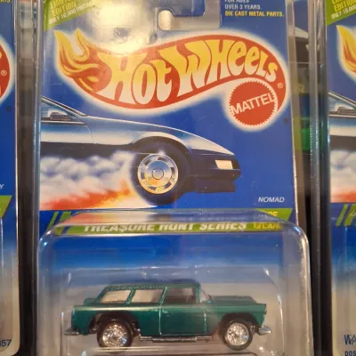 1994 HOT WHEELS TREASURE HUNT MINUS 1 CAR